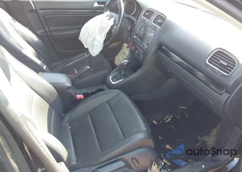 2014 Volkswagen Jetta Sportwagen 2.0L Tdi from USA, damaged, VIN 3VWPL7AJ8EM618870